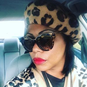 Meet your Posher, Lam